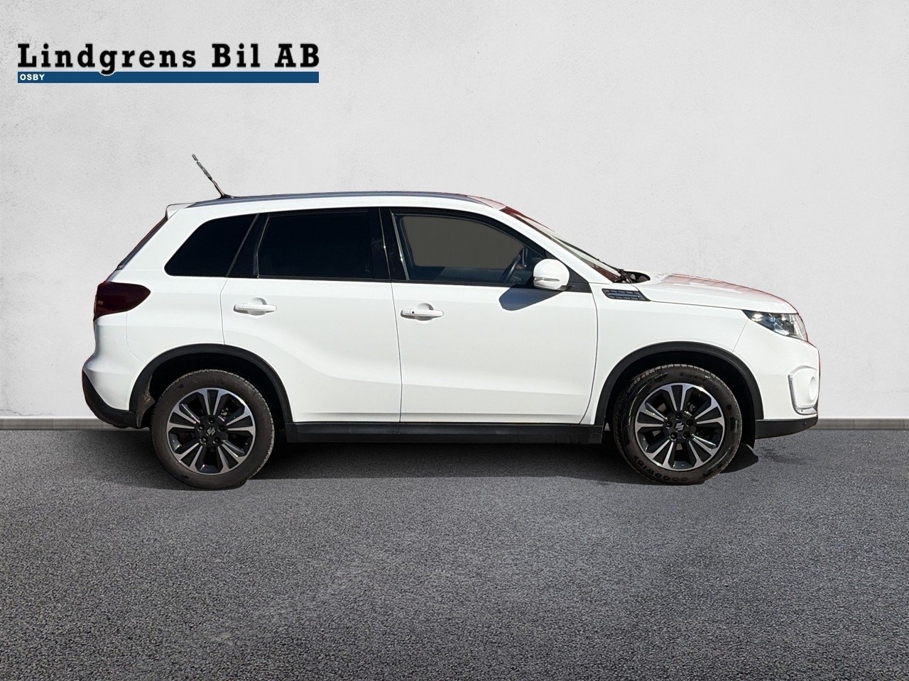 Suzuki Vitara 2020, photo 2/10