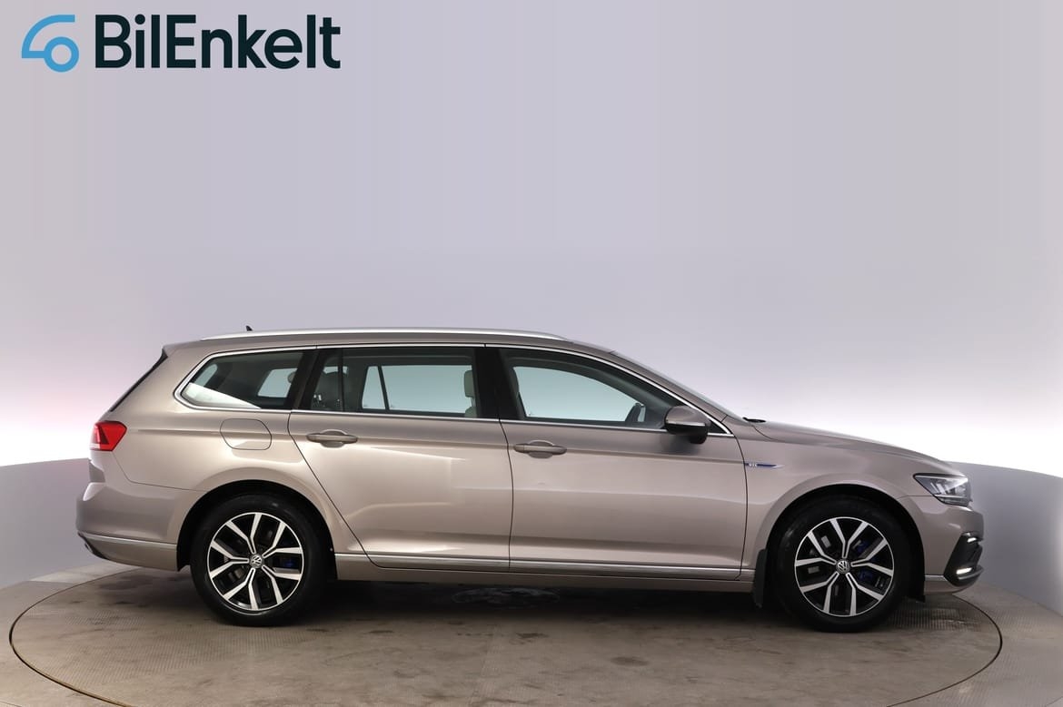 Volkswagen Passat 2020, bild 2/10