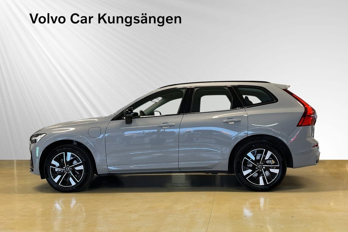 Volvo XC60 T6 Plus Dark Nordic Edition 2026, bild 3/10