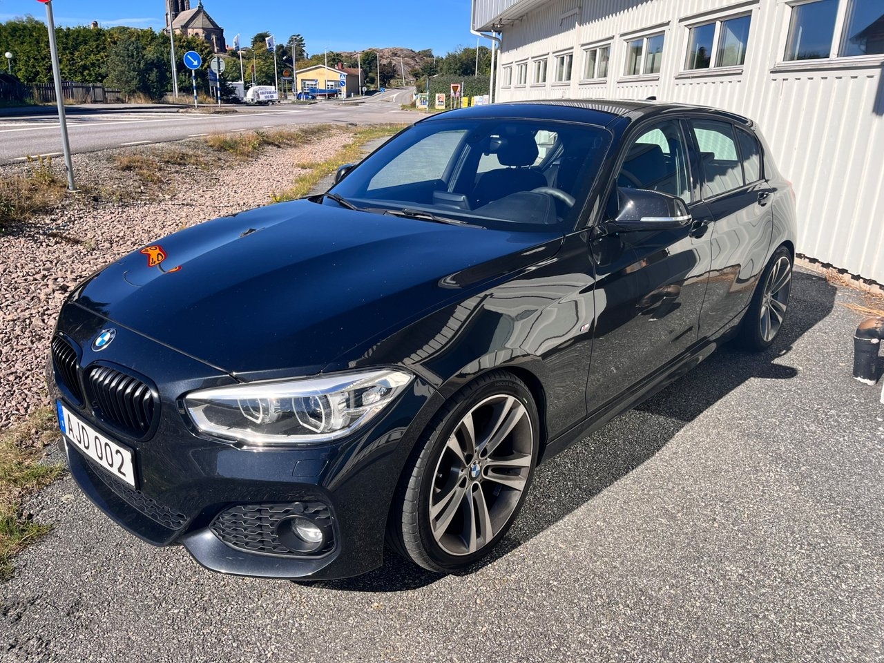BMW 118