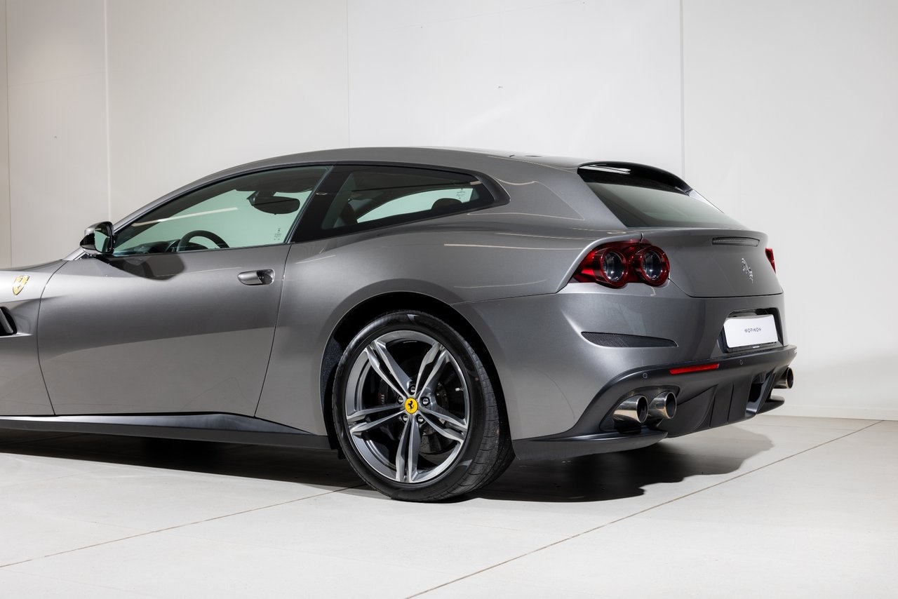 Ferrari Lusso GTC4 V12 - Grigio Ferro 2019, bild 4/10
