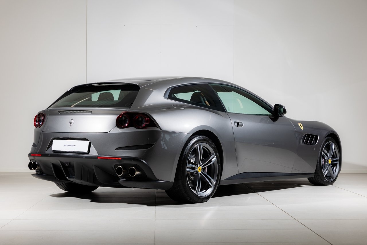Ferrari Lusso GTC4 V12 - Grigio Ferro 2019, bild 7/10