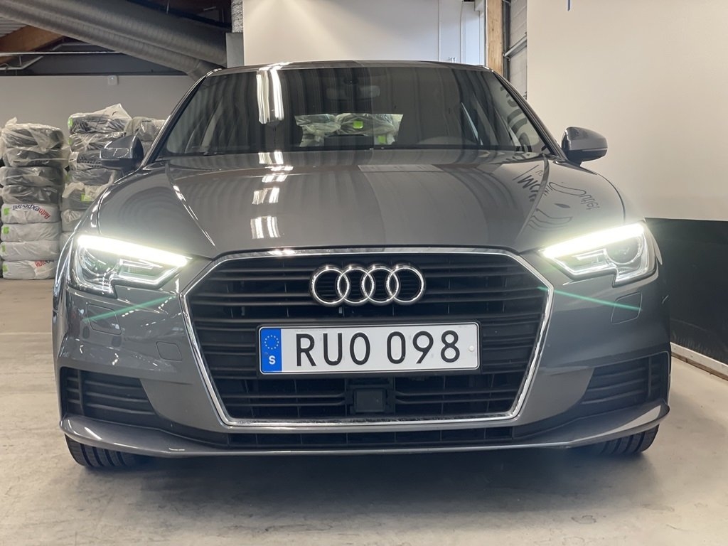 Audi A3 2018, photo 3/10
