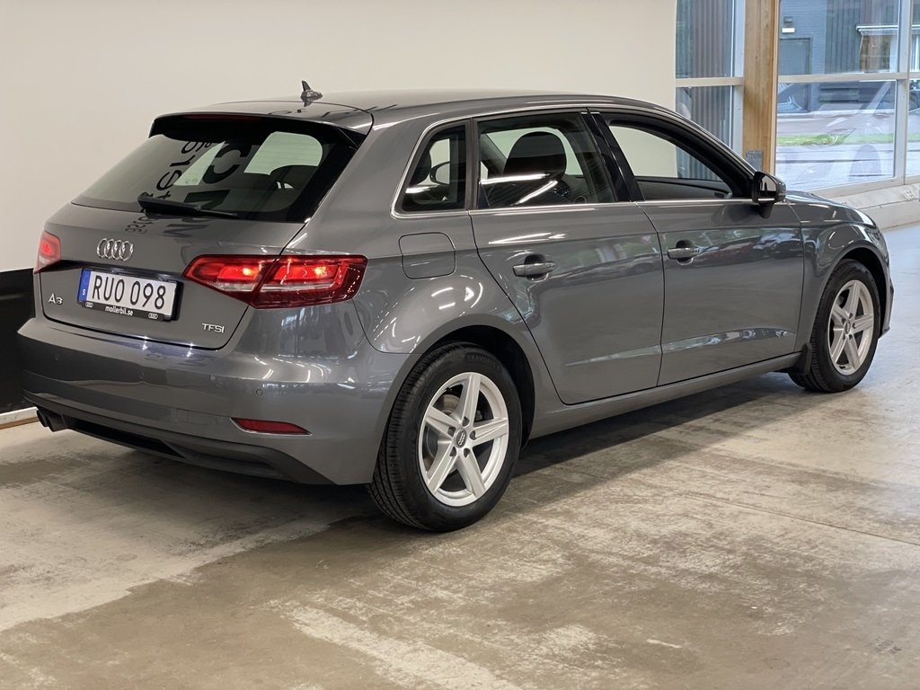 Audi A3 2018, photo 7/10