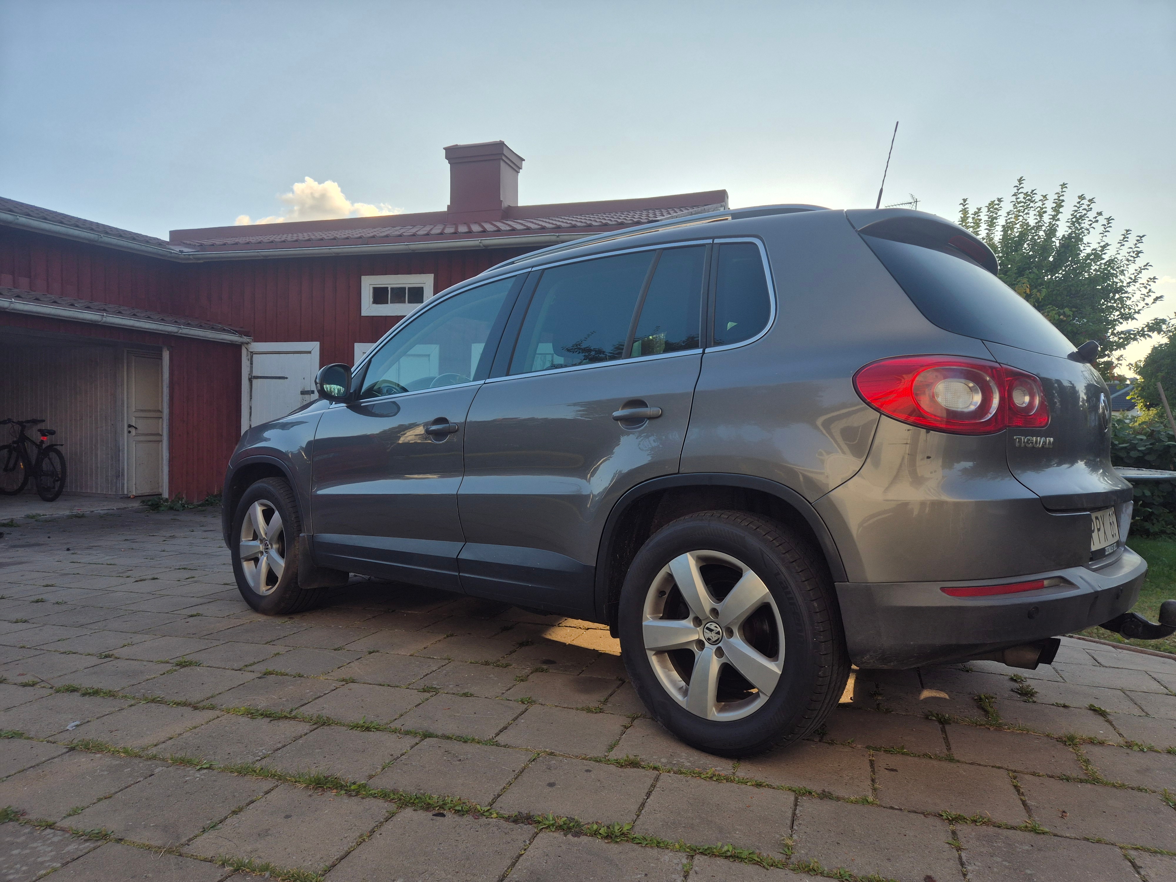 Volkswagen Tiguan 2010, kuva 5/10