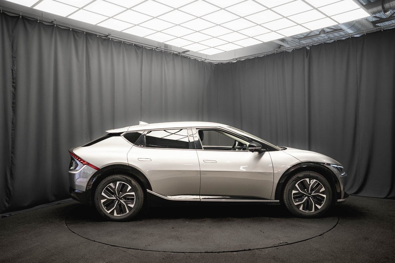 Kia EV6 PLUS DRAG LÄDER 360° VENTILERADE 2023, bild 6/10