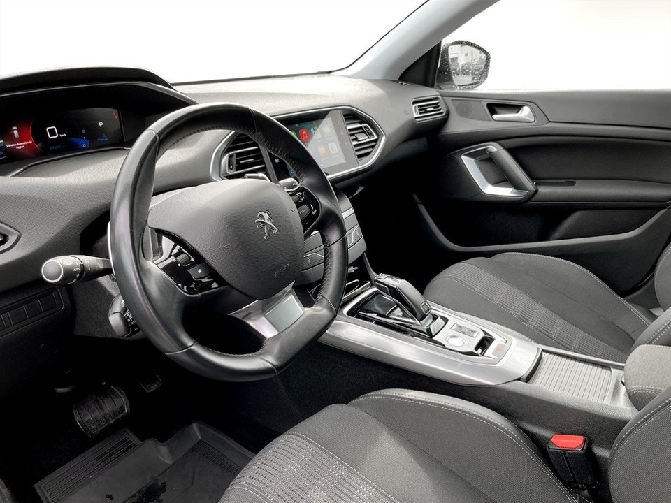 Peugeot 308 Allure 5D 1.2 PT 131hk Aut 2021, bild 4/10