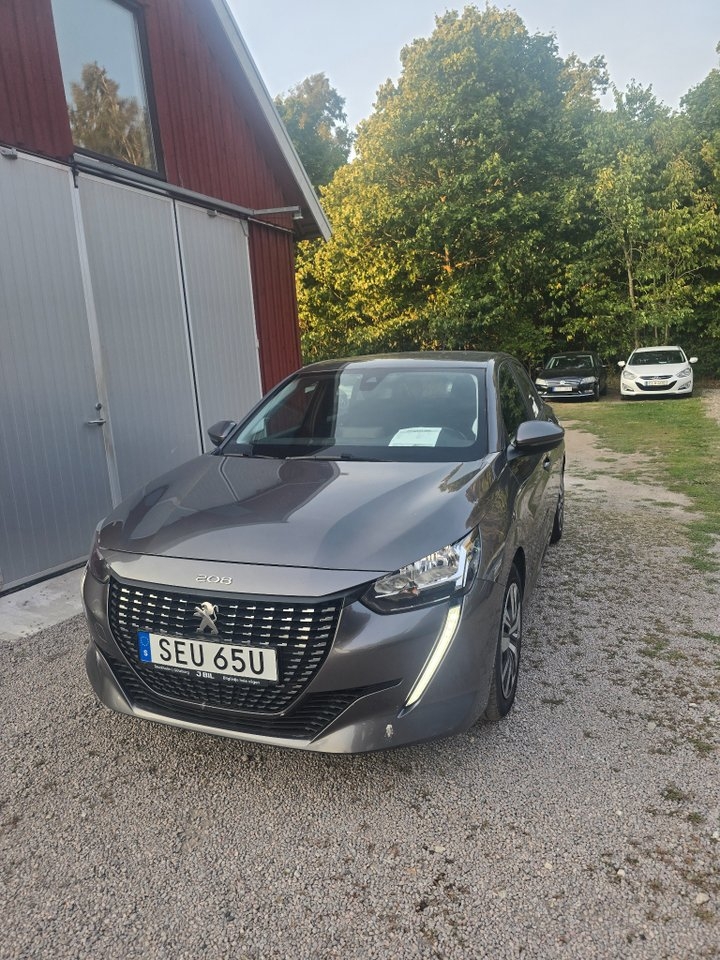Peugeot 208