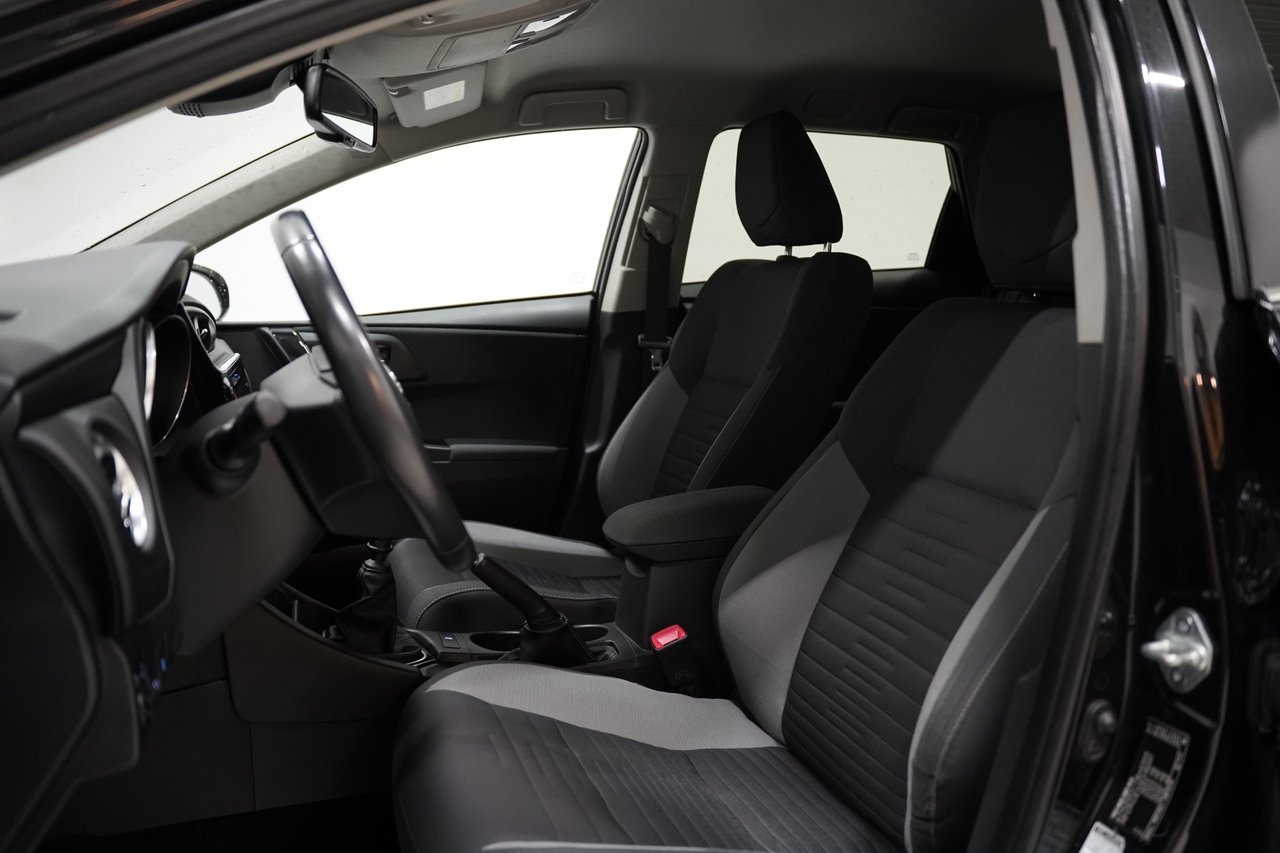 Toyota Auris 2016, bild 7/10