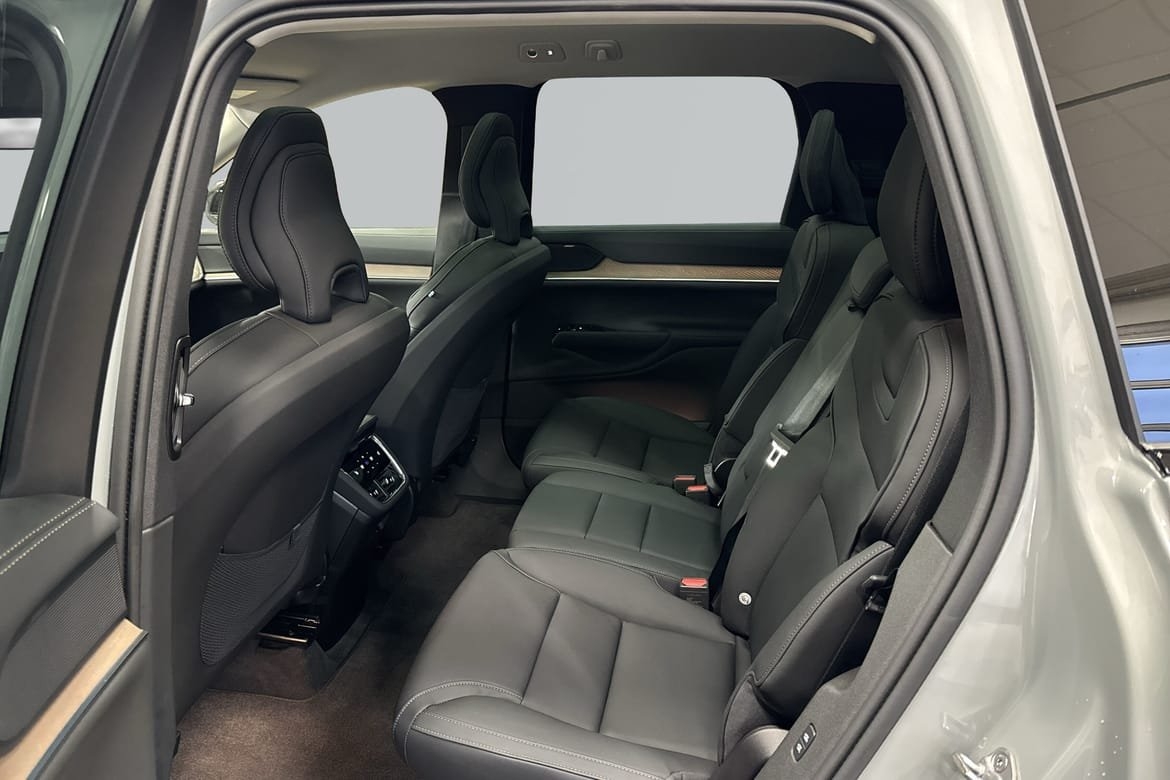 Volvo EX90 Twin Motor Ultra 7-sätes 2025, bild 7/28