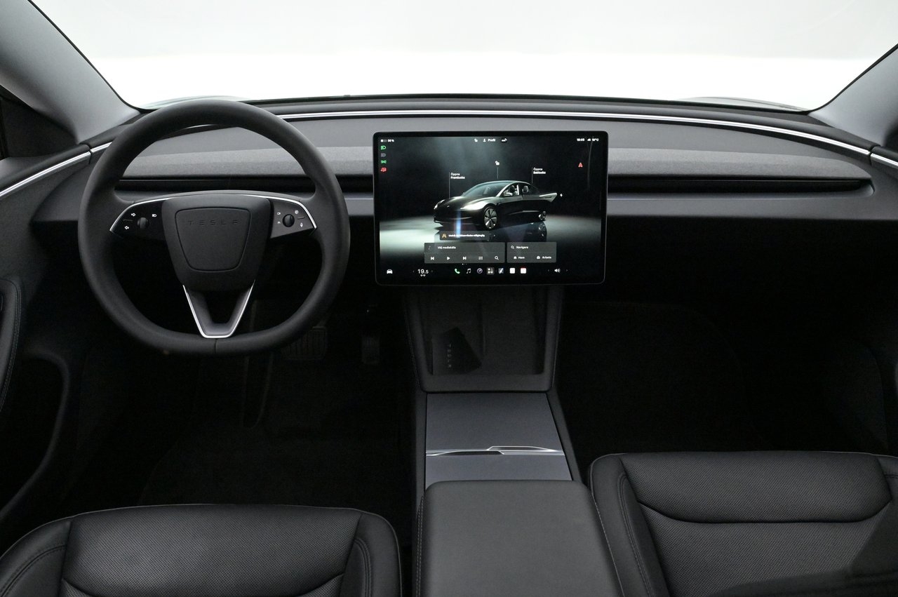 Tesla Model 3 2024, bild 6/10