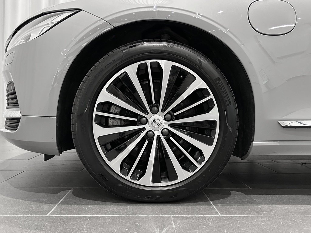 Volvo V90 2025, photo 6/14
