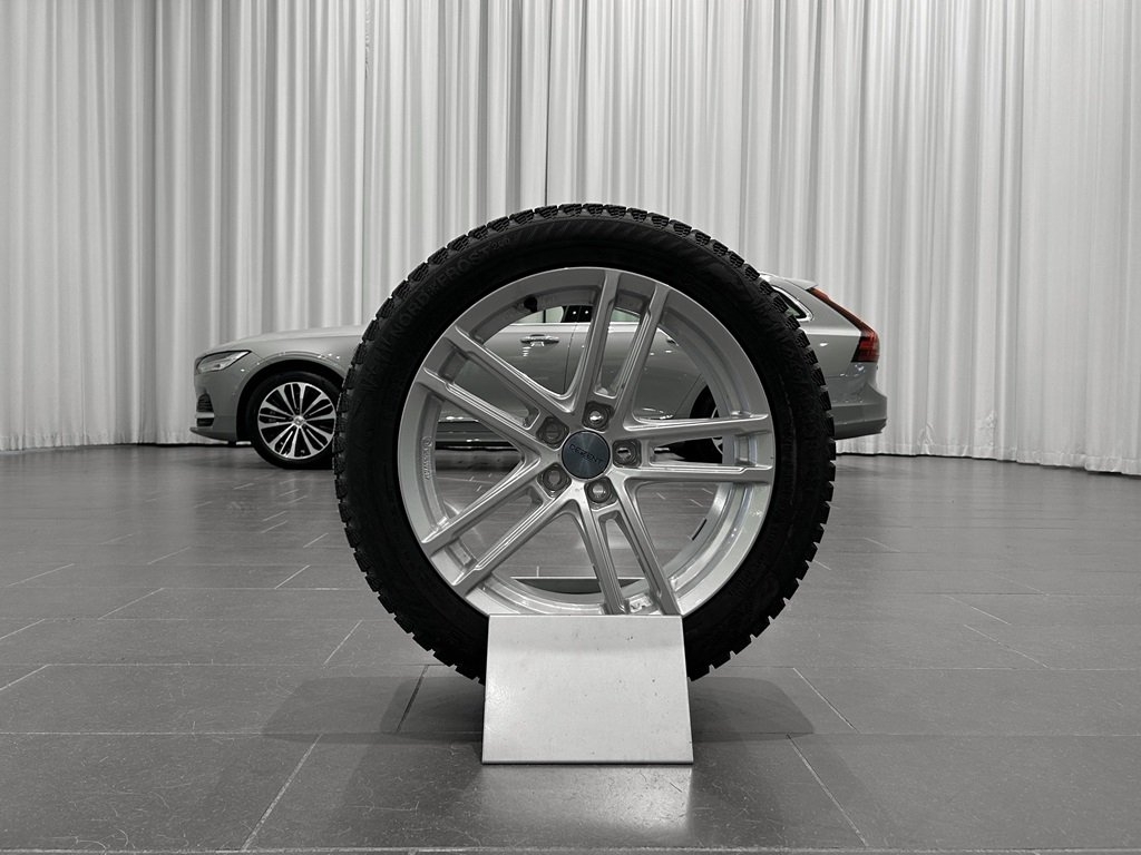 Volvo V90 2025, photo 3/14