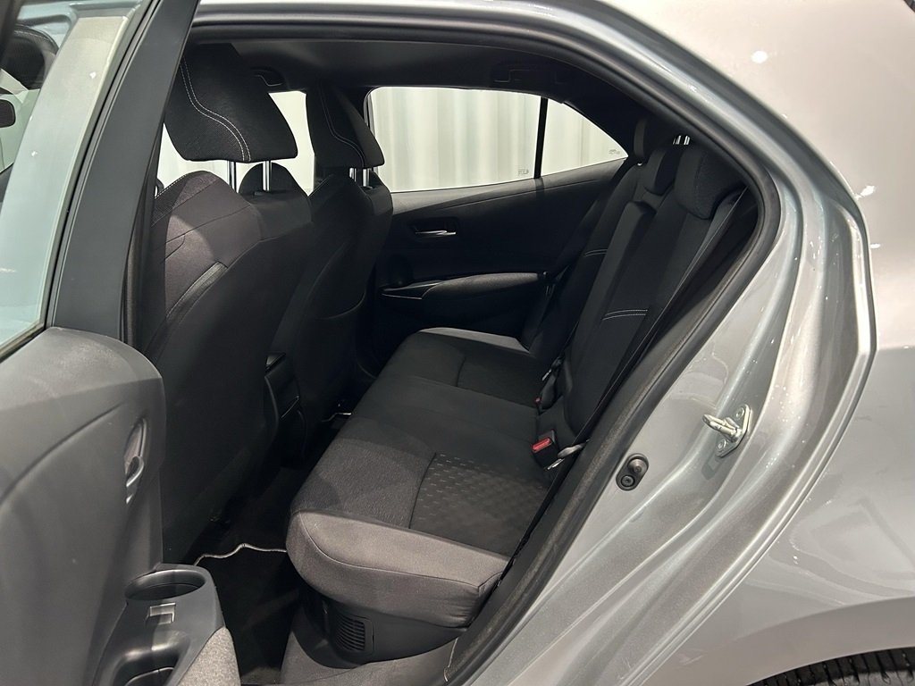 Toyota Corolla Hybrid 140hk e-CVT 2023, bild 7/13