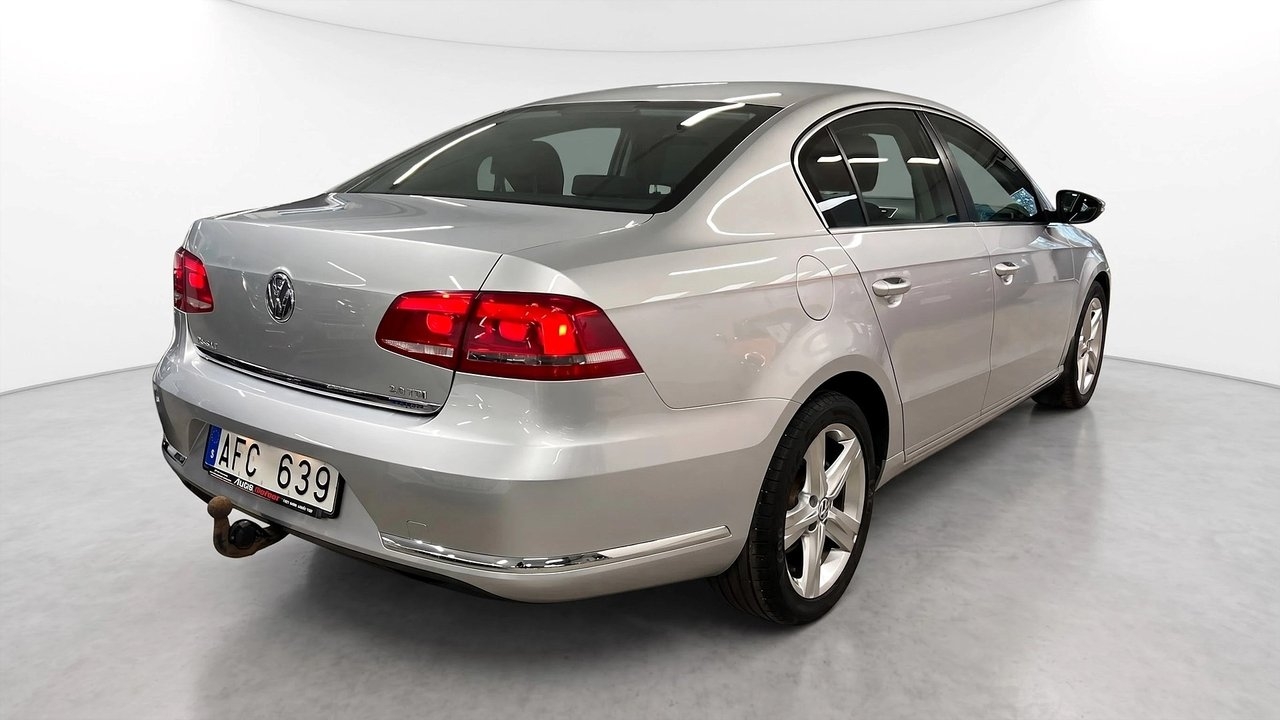 Volkswagen Passat 2011, bild 3/10