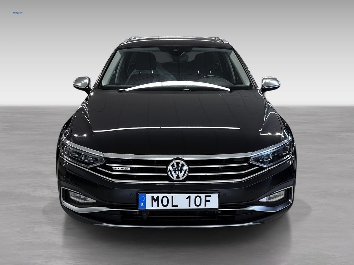 Volkswagen Passat Alltrack 2020, bild 2/12