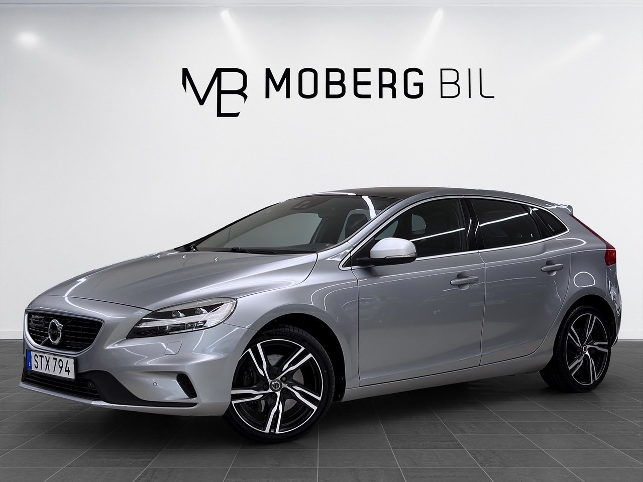 Volvo V40