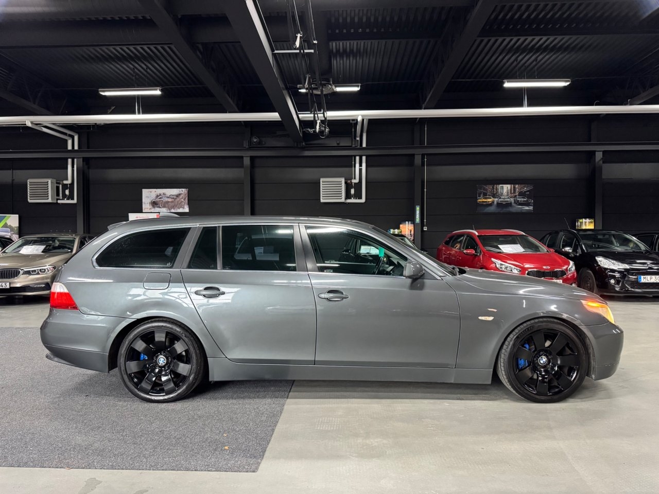 BMW 530 d Touring Euro 4 2005, bild 4/18