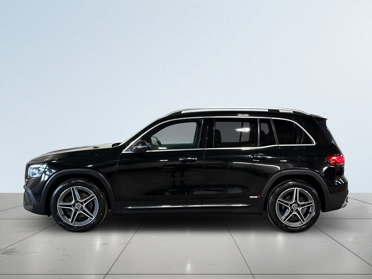 Mercedes-Benz GLB 2020, kuva 4/23