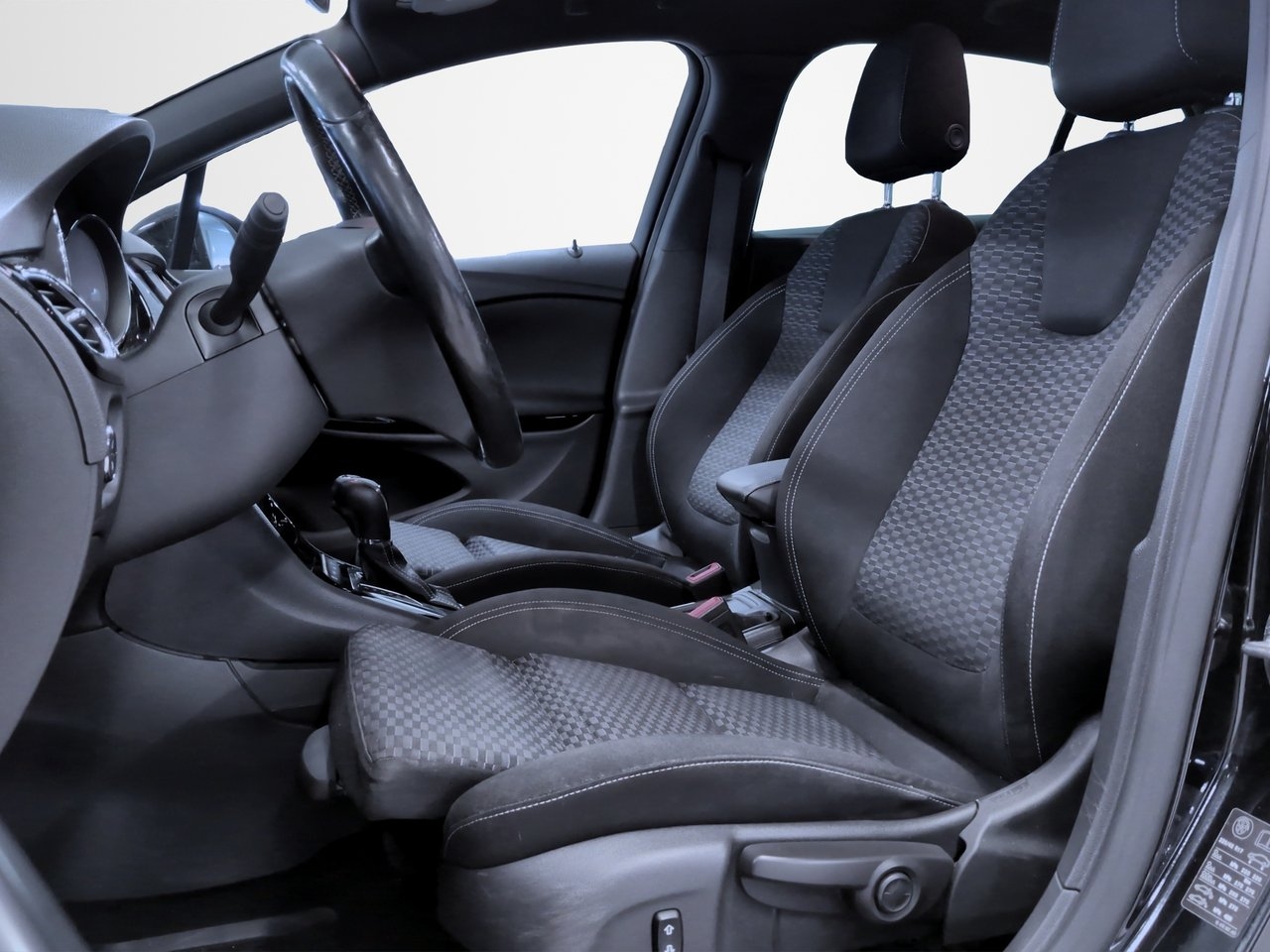Opel Astra 2017, photo 6/10