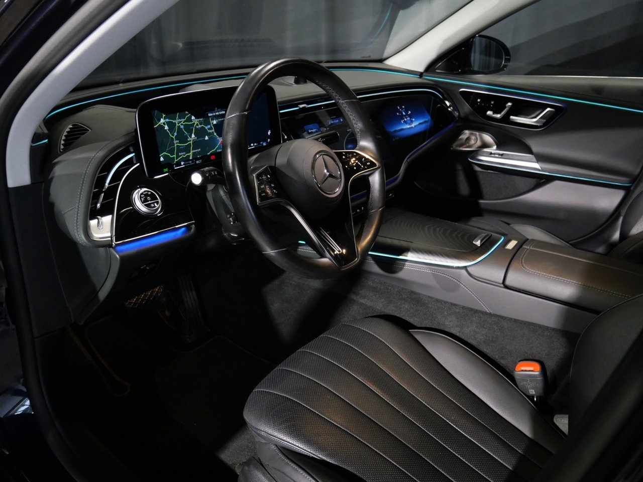 Mercedes-Benz E 2025, bild 7/10