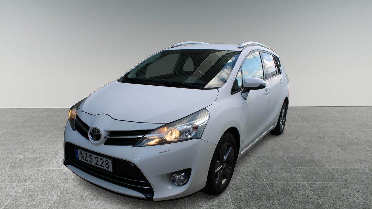 Toyota Verso 2014, bild 2/15