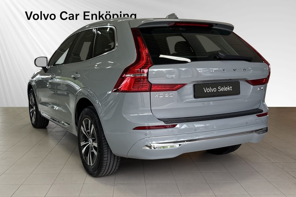 Volvo XC60 T6 Core Edition 2025, photo 4/10