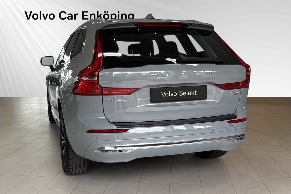 Volvo XC60 T6 Core Edition 2025, bild 4/10