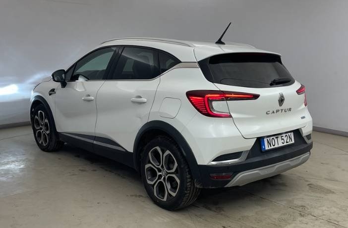Renault Captur 2022, kuva 2/5