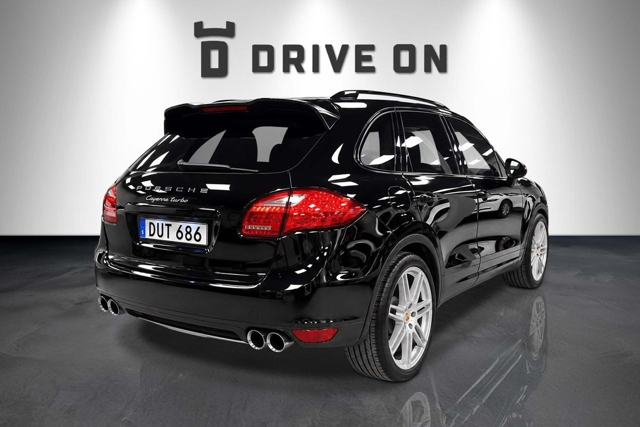 Porsche Cayenne 2011, bild 3/10
