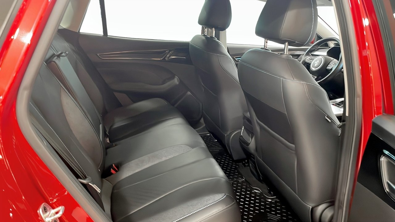 MG MG5 SR LUX 50KWH (BLACK) 2022, bild 5/9