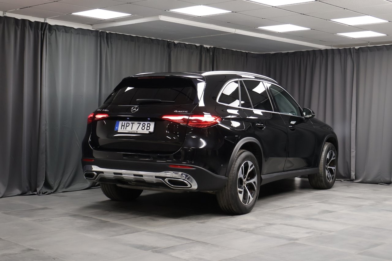 Mercedes-Benz GLC 2023, bild 2/10