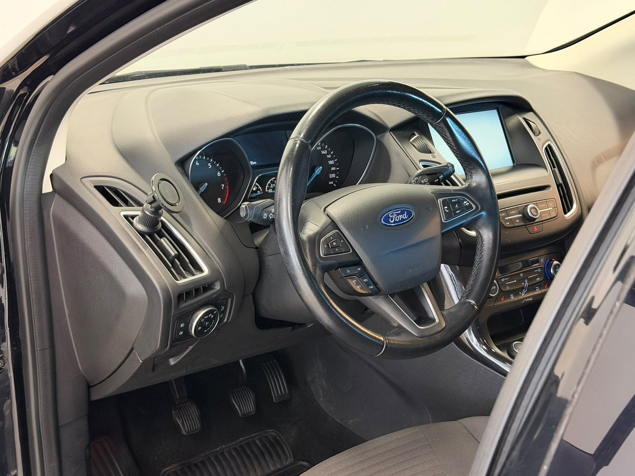 Ford Focus 2015, bild 7/10