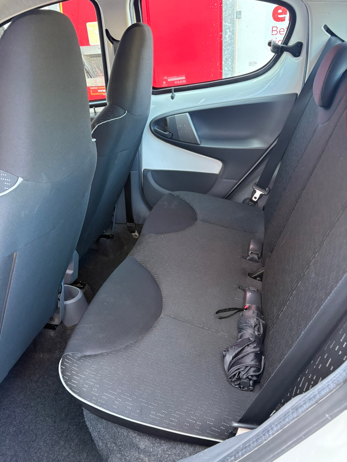 Peugeot 107 5-dörrar 1.0 Manuell 2012, bild 7/7