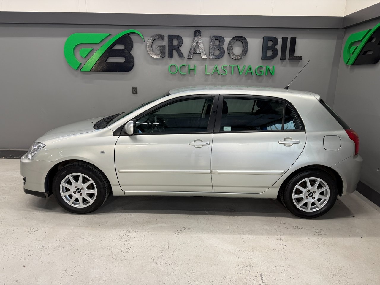 Toyota Corolla 2005, bild 2/10