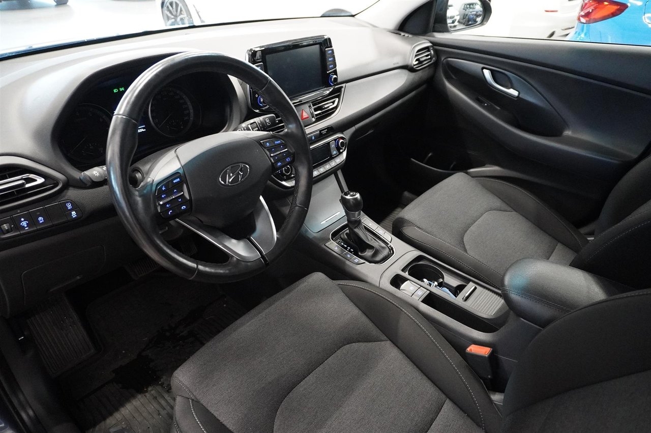 Hyundai i30 2021, bild 2/10