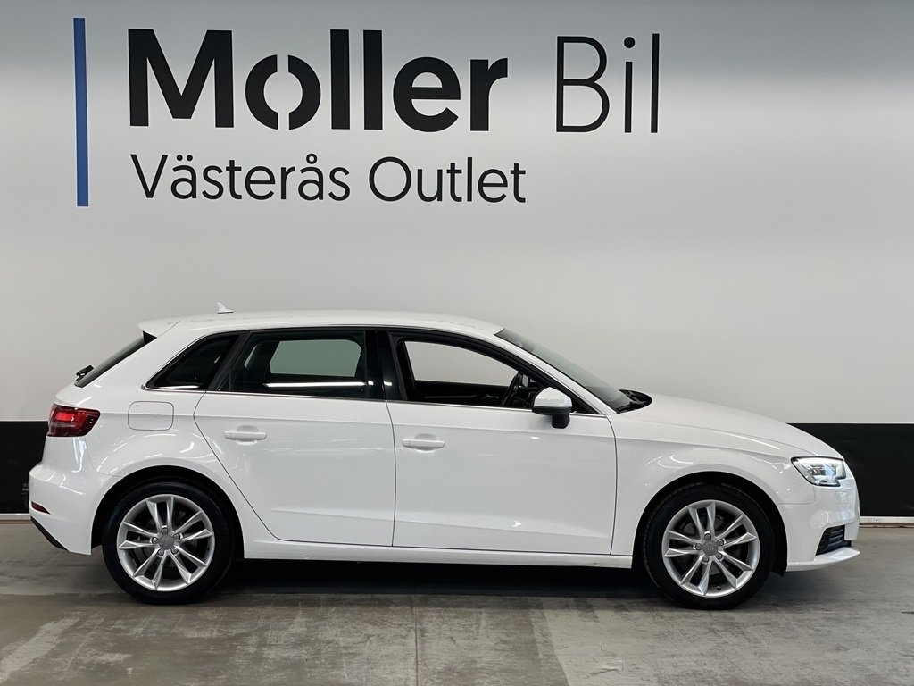Audi A3 2017, photo 4/23