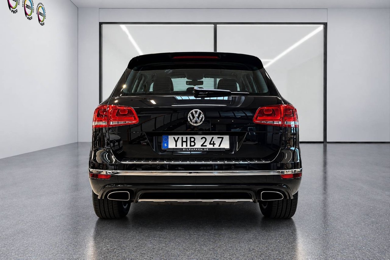 Volkswagen Touareg 3.0 V6 TDI 4Motion 2017, photo 6/10