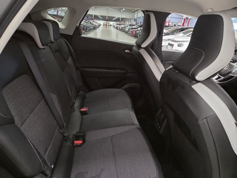 Renault Captur 2022, kuva 5/10