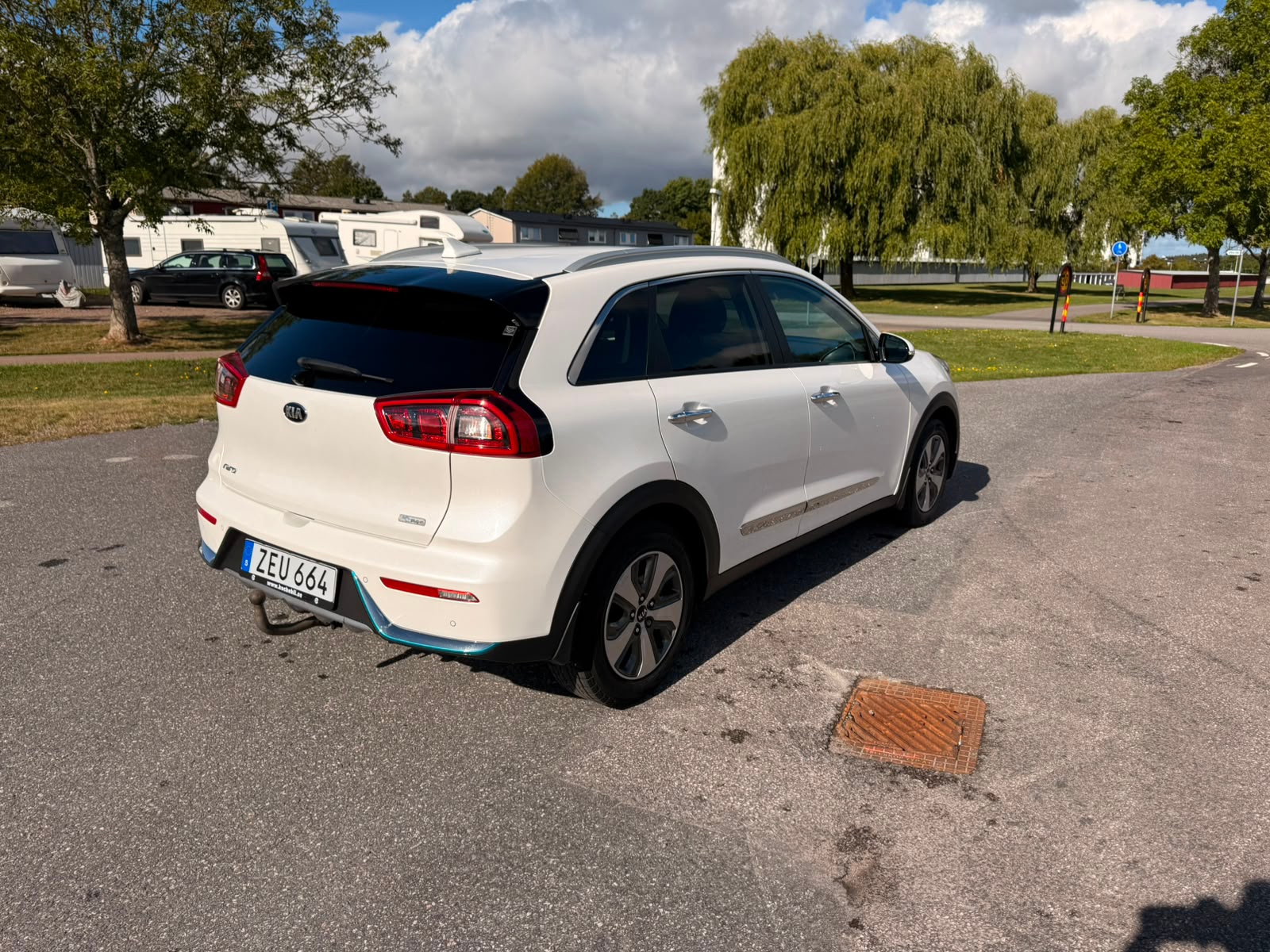 Kia Niro P-HEV DCT 2018, kuva 6/10