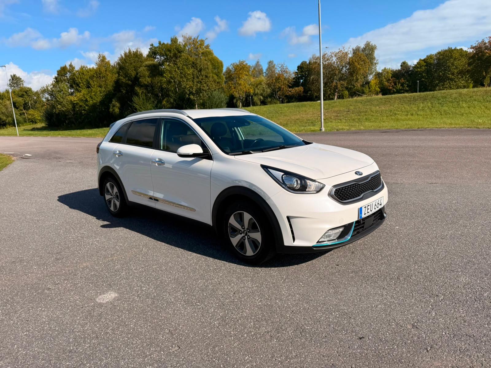 Kia Niro P-HEV DCT 2018, kuva 2/10