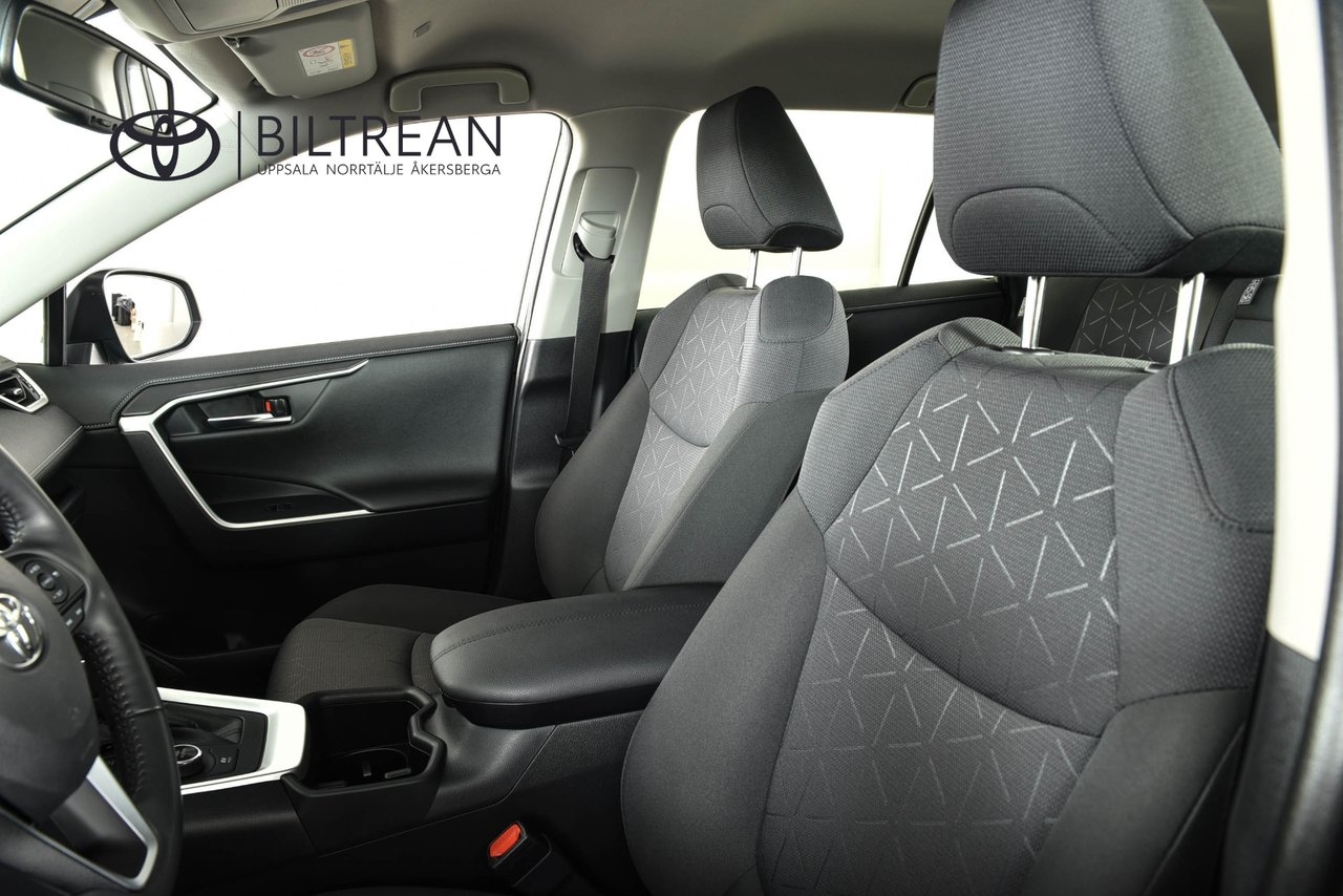 Toyota RAV4 2023, bild 7/10