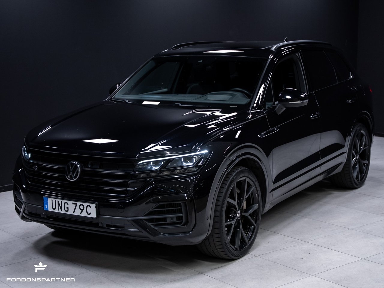 Volkswagen Touareg 2021, bild 2/10