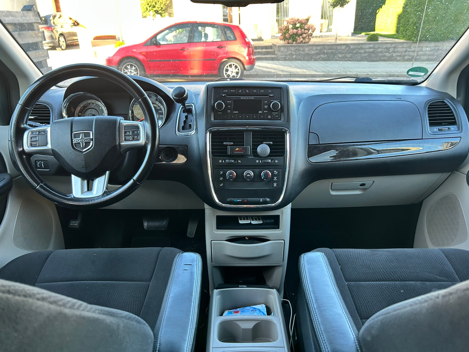 Dodge Grand Caravan 2012, bild 5/8