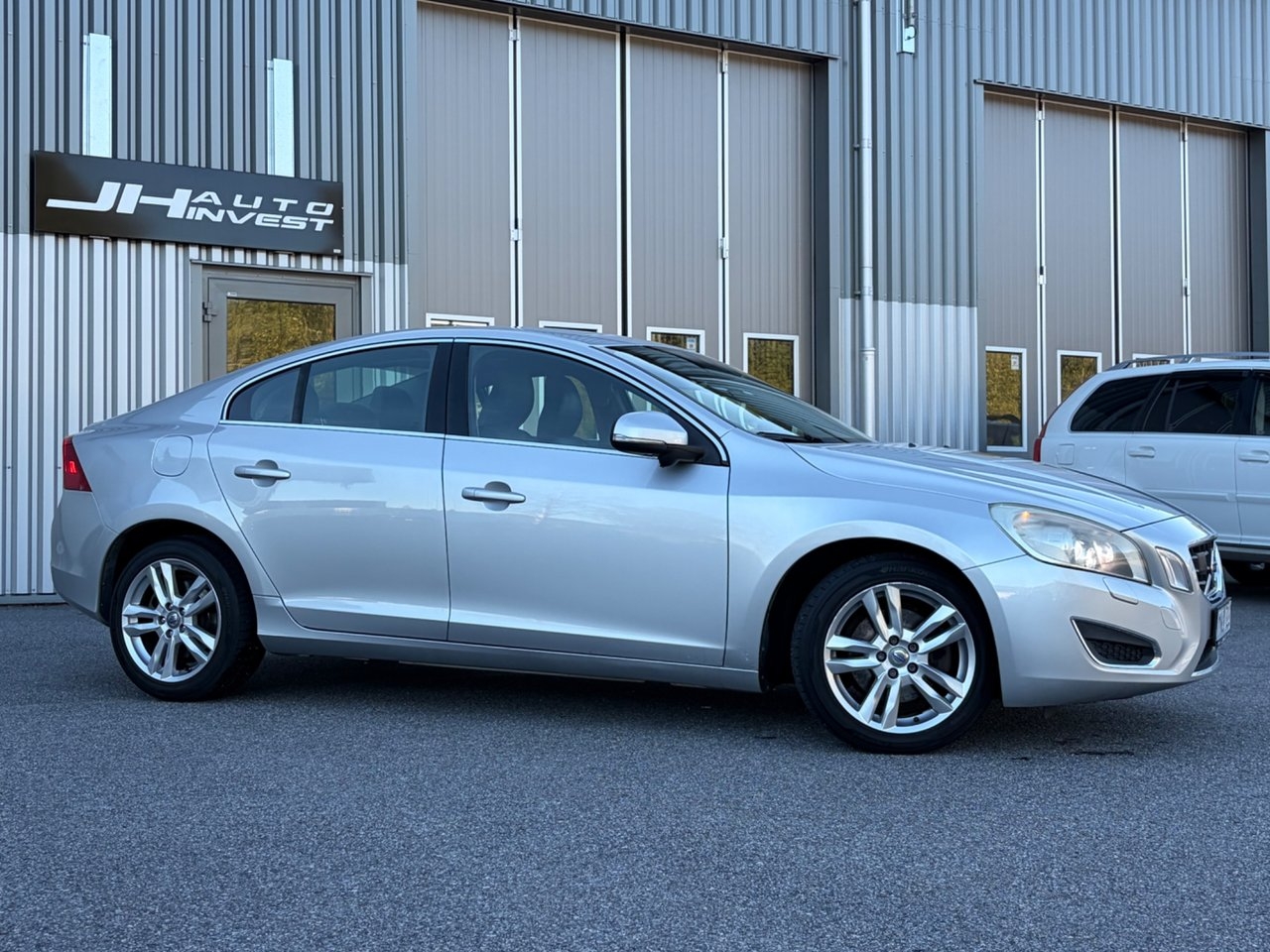 Volvo S60 D3 163 HK Summum 2011, bild 2/10
