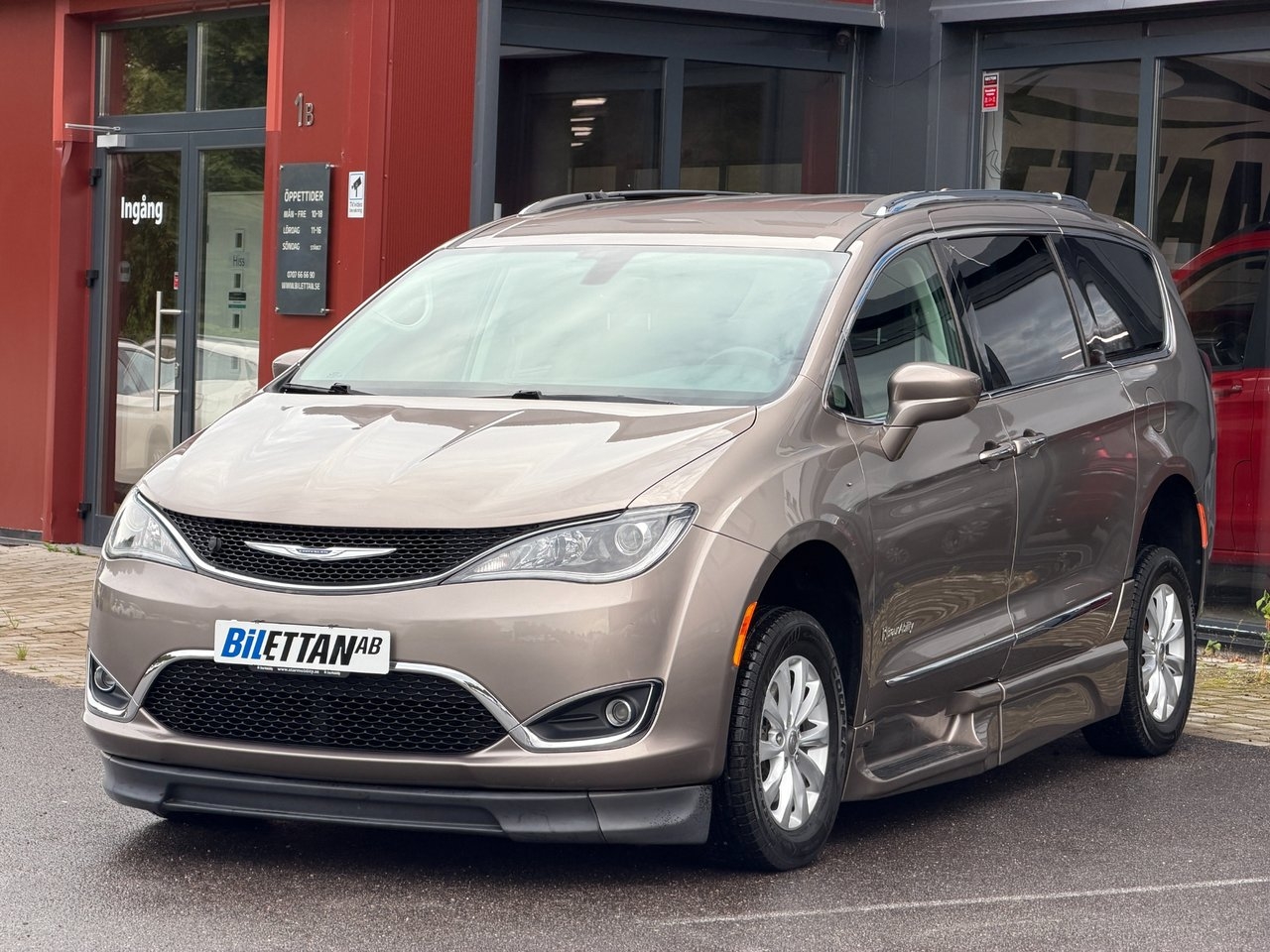 Chrysler Pacifica 3.6 V6 FlexFuel 2018, bild 4/10