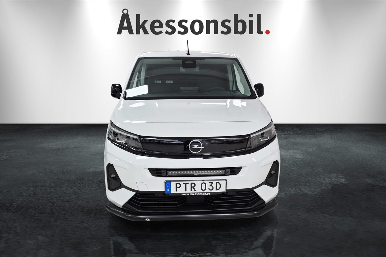 Opel Combo L2 1.5 Diesel 130 AT8 ELITE 2026, kuva 2/8