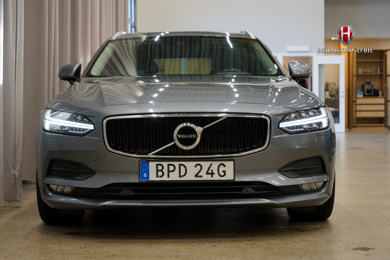 Volvo V90 D4 AWD Momentum Värmare 2019, bild 5/10