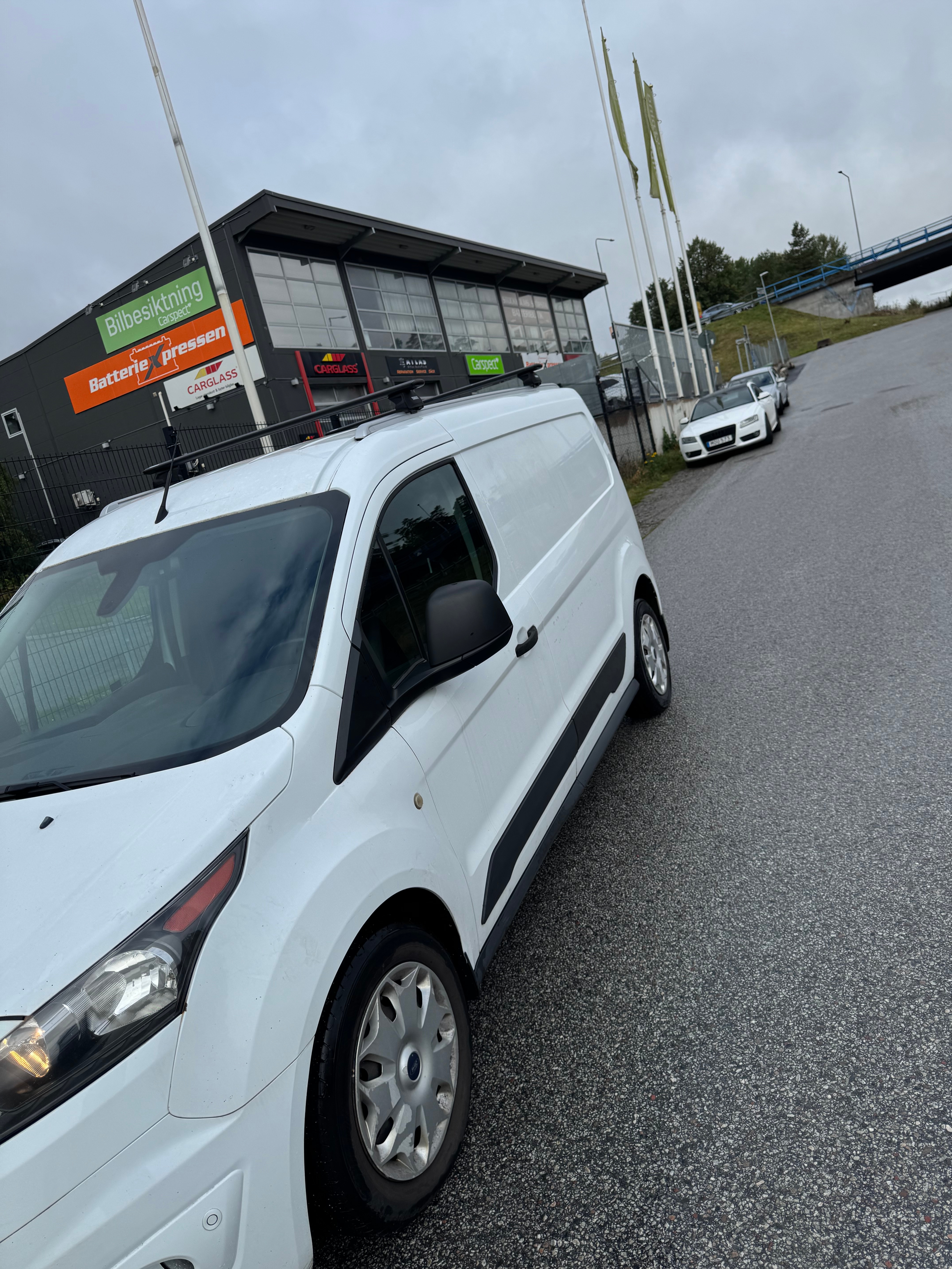 Ford Transit Connect 2018, bild 2/5
