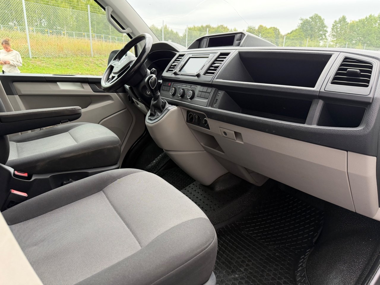 Volkswagen Transporter 2018, bild 4/10